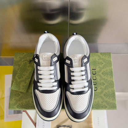 250422 New high-end and comfortable basic sports shoes