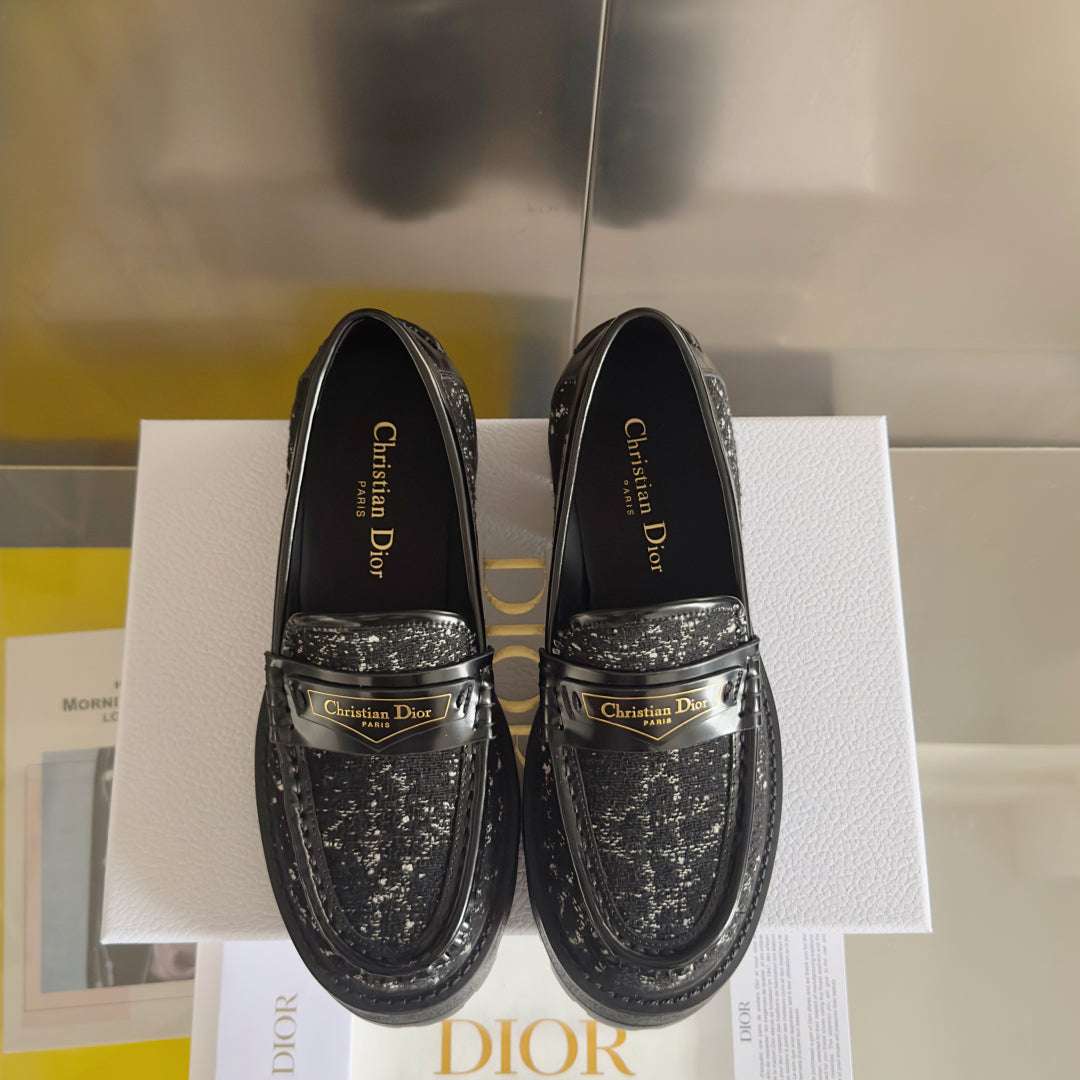 250501 New high-end, simple and fashionable loafers for girls