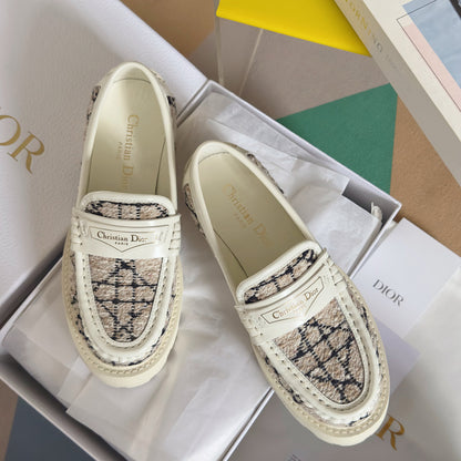 250501 New high-end, simple and fashionable loafers for girls