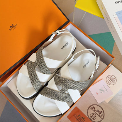 250501 New top-of-the-line simple cross-woven strap slippers