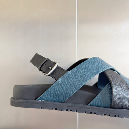 250501 New top-of-the-line simple cross-woven strap slippers