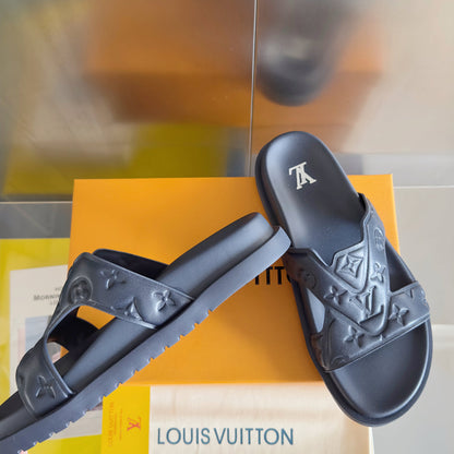 250501 New top-quality, simple and fashionable slippers