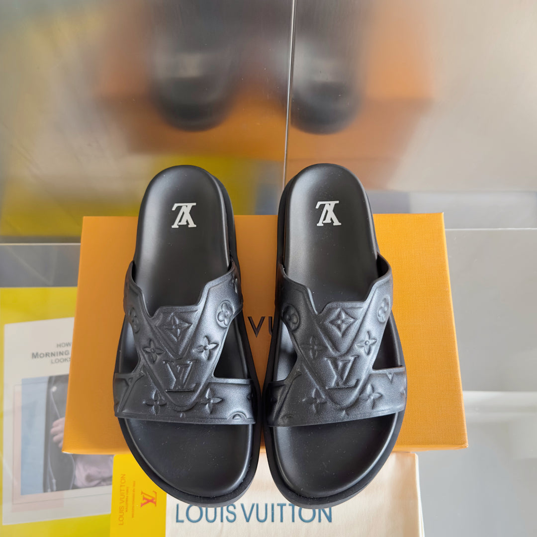 250501 New top-quality, simple and fashionable slippers