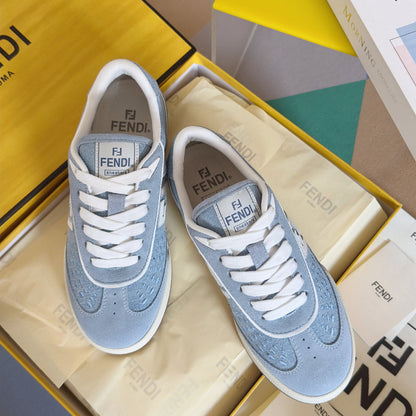 250507 New high-quality classic icon detail sneakers