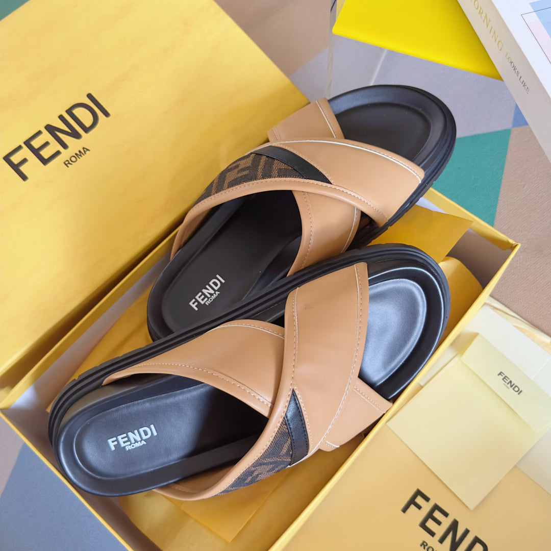 250507 New high-quality thick-soled embossed anti-slip slippers