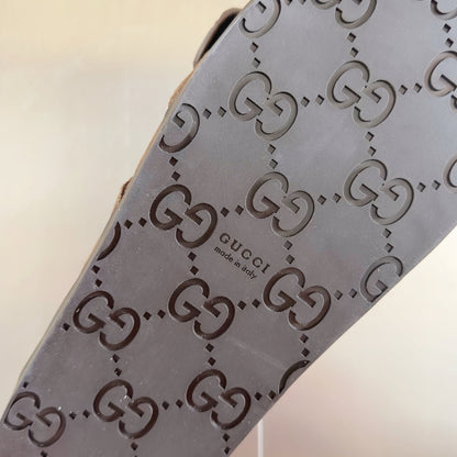 250507 New high-quality thick-soled embossed slippers