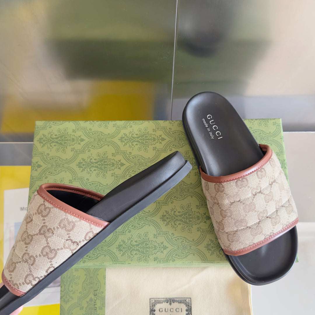 250507 New high-quality thick-soled embossed slippers