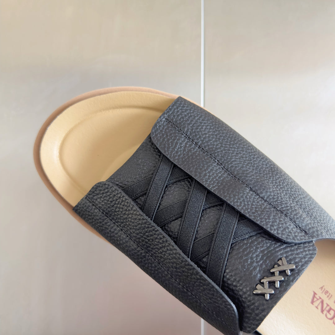 250513 New high-quality old Qian style slippers