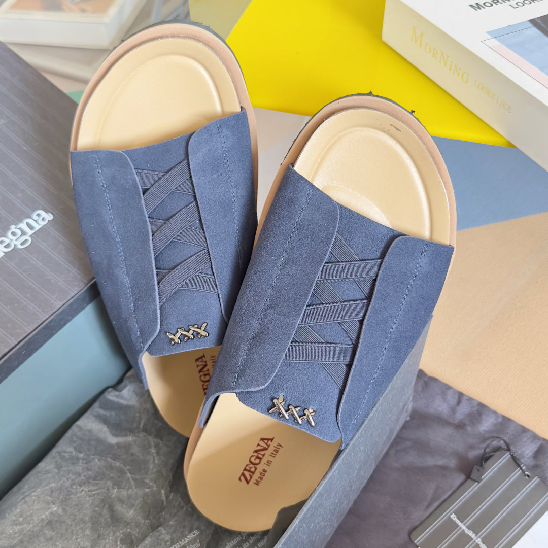 250513 New high-quality old Qian style slippers