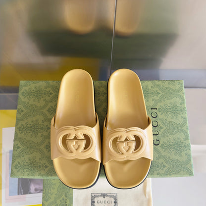 250513 New high-quality thick-soled classic signature slippers