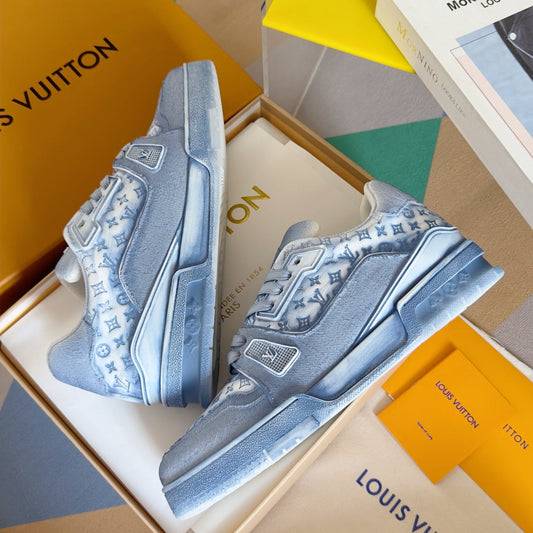 250513 New top-quality spray-painted casual and fashionable sneakers