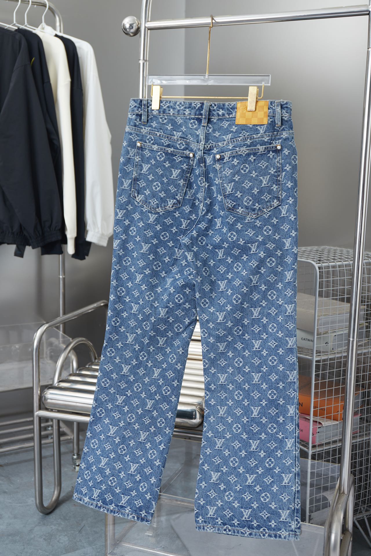250513 Classic casual retro lettered denim trousers