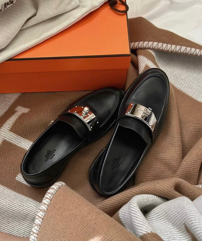 250527 New high-quality classic retro thick-soled loafers