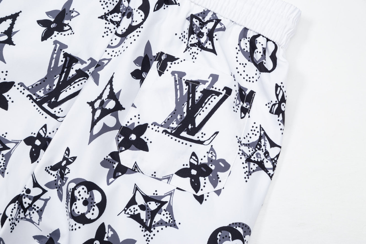 250604 New quick-drying beach shorts