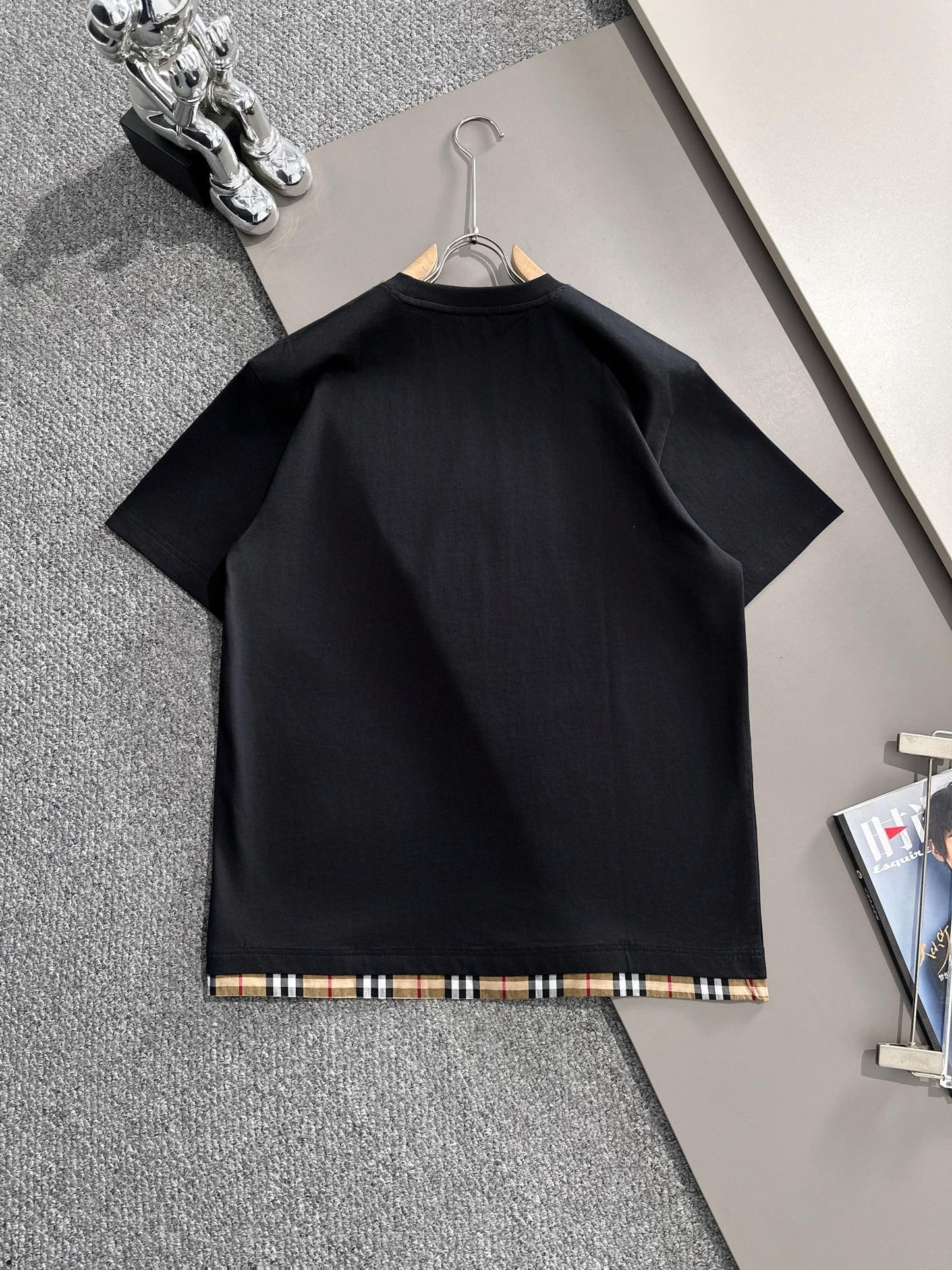 250614 New high-quality embroidered patchwork T-shirt