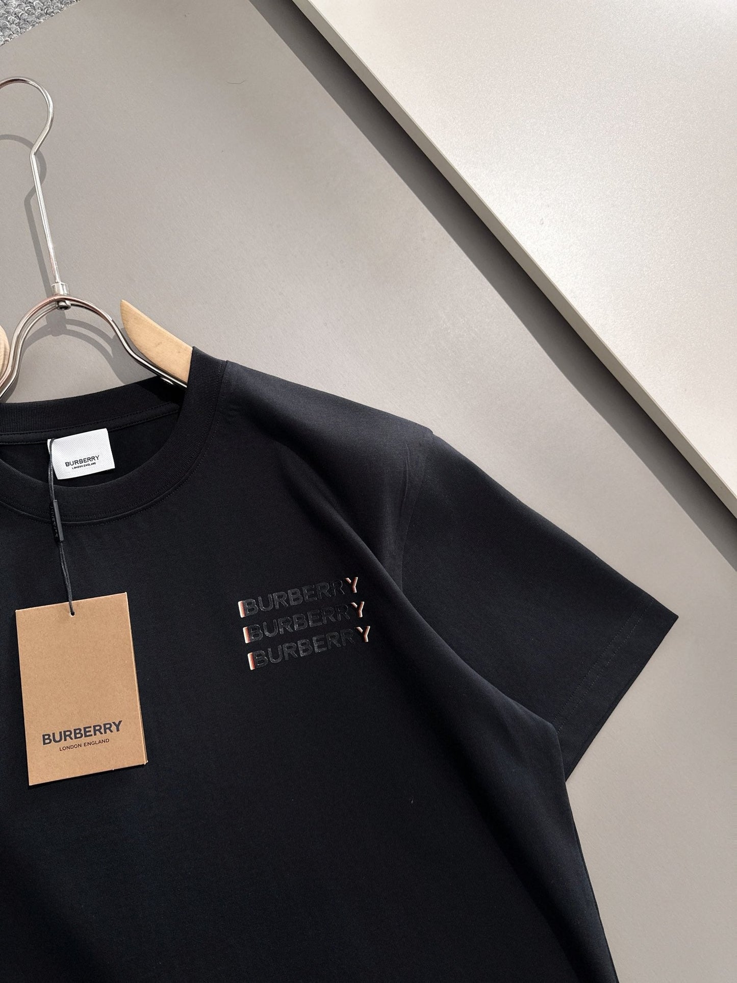 250614 New high-quality embroidered patchwork T-shirt