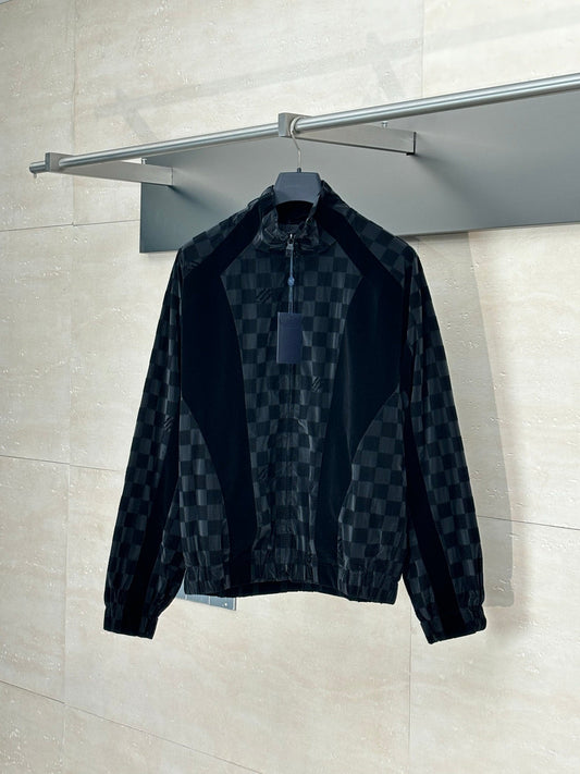 250617 New checkerboard letter velvet jacquard coat
