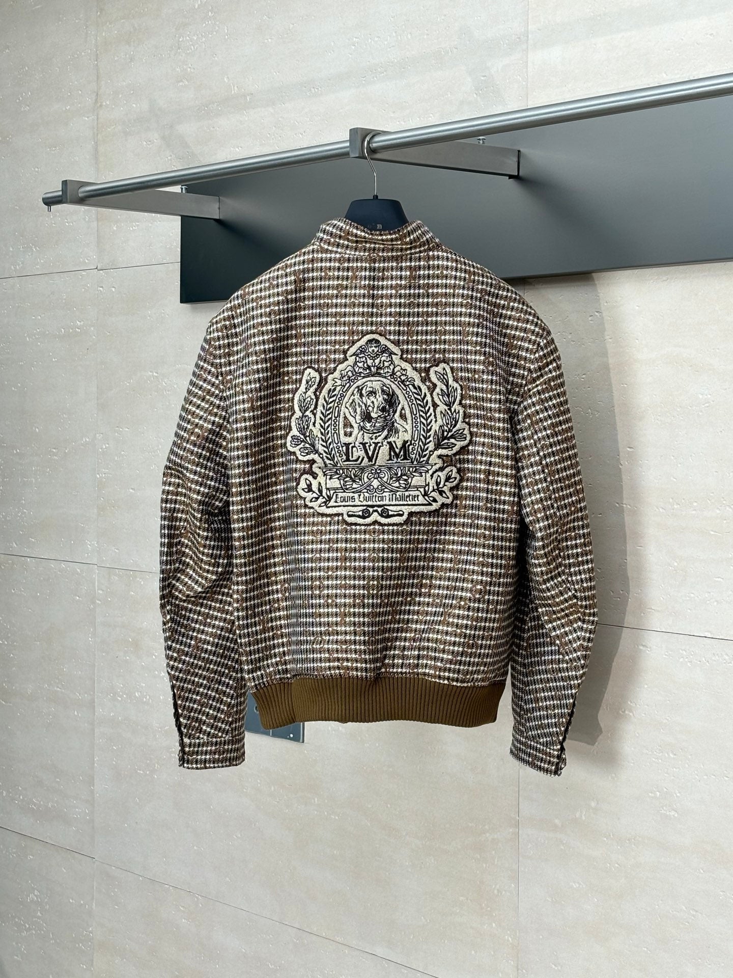 250624 New high-quality checkered beaded embroidered baseball jacket