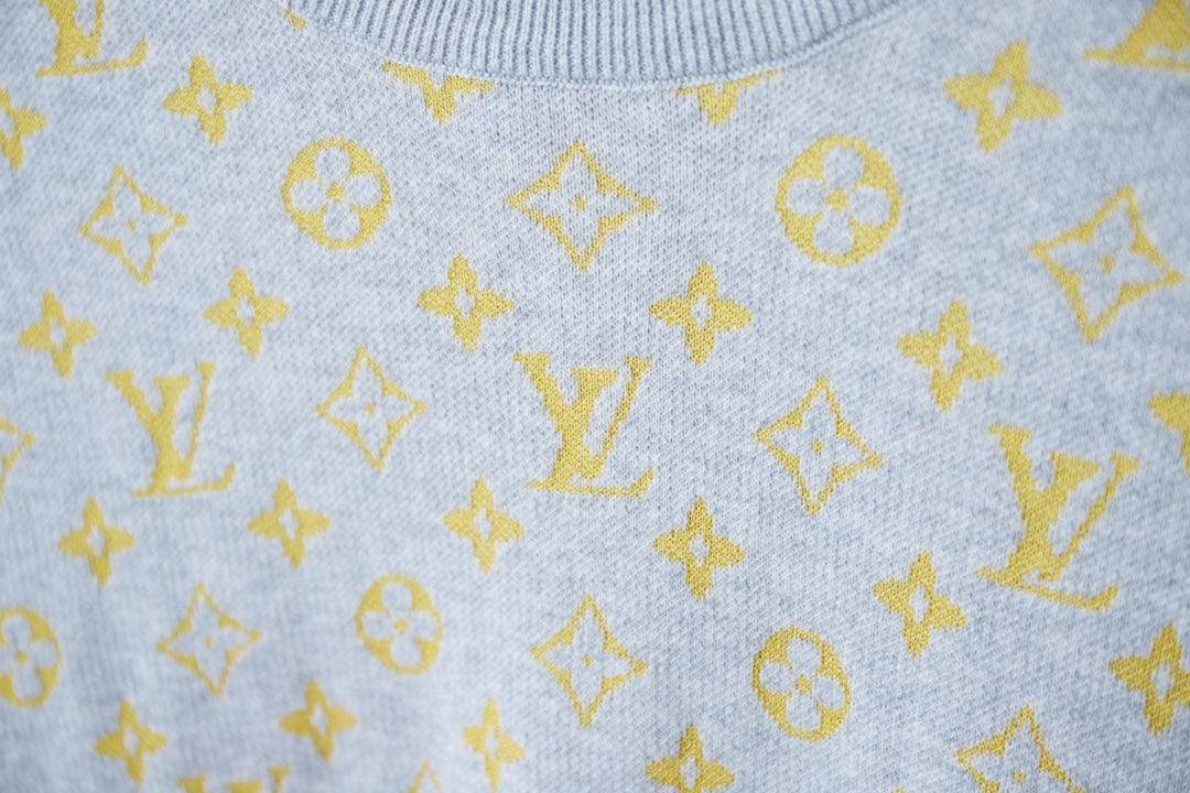250722 New high-quality, soft and satisfactory woolen T-shirt