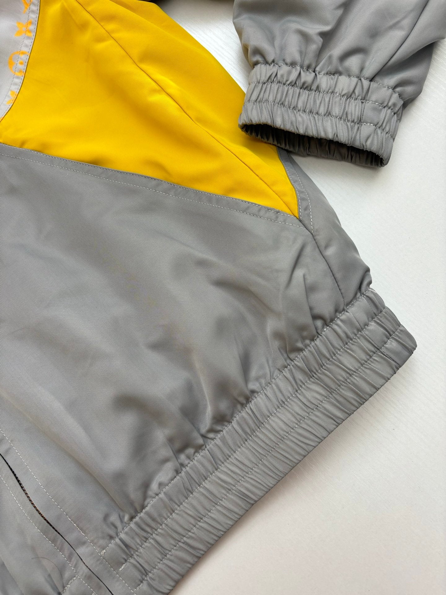 250722 A new high-quality, non-deformable nylon patchwork jacket