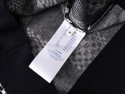 250729 New high-quality checkered couple round-neck sweaters