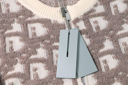 250729 New high-quality three-dimensional jacquard zipper round-neck sweater