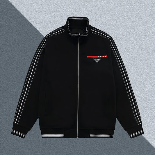 250808 New high-quality zipper pocket triangular label coat jacket