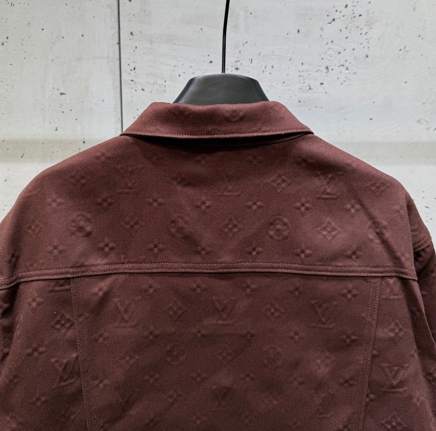 250808 The new high-quality no-iron denim set features a high version with heavy craftsmanship and full embossed embossed letters