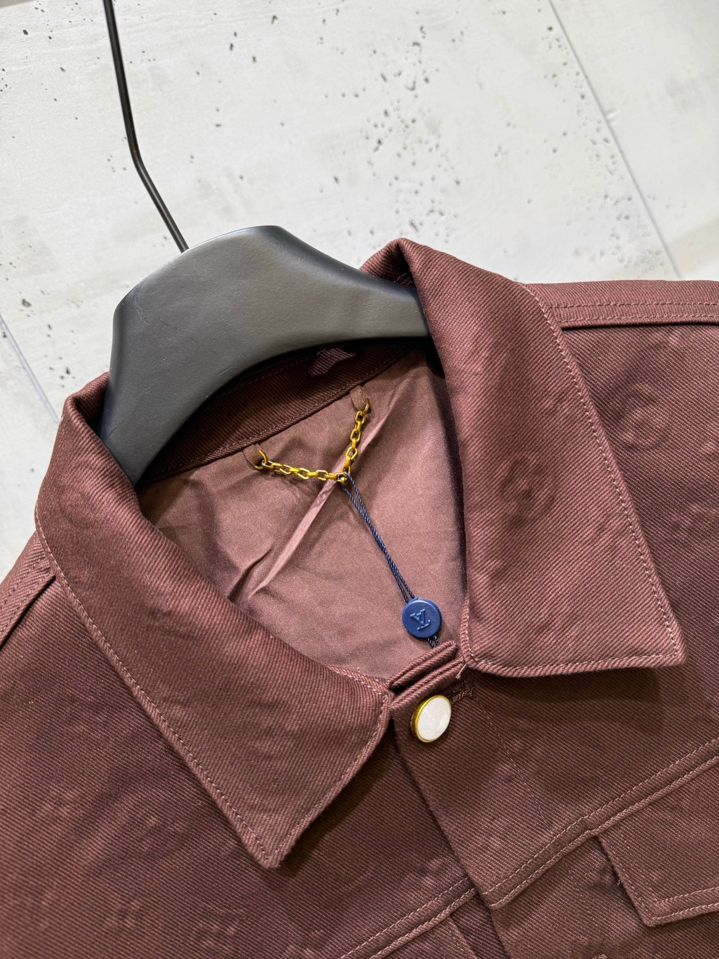 250808 The new high-quality no-iron denim set features a high version with heavy craftsmanship and full embossed embossed letters