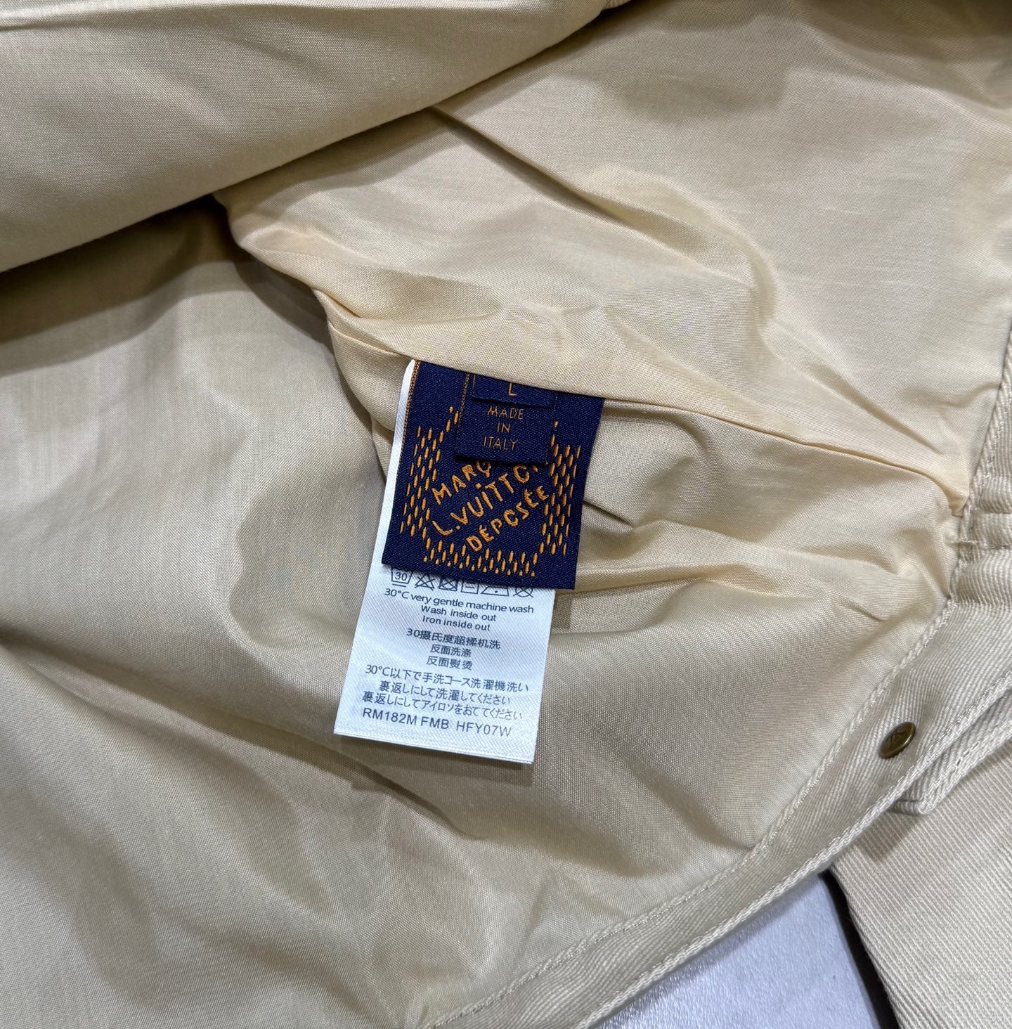250808 The new high-quality no-iron denim set features a high version with heavy craftsmanship and full embossed embossed letters
