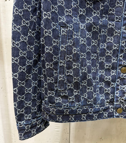 250808 A new high-quality washed denim jacket printed with jacquard letters