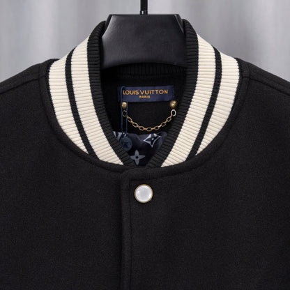 250808 A new high-quality, minimalist design baseball jacket