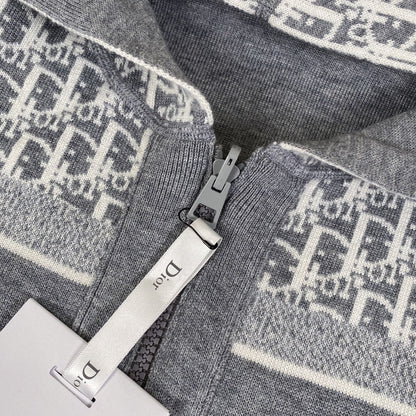 250808 A new high-quality full-printed double-sided jacquard zipper cardigan