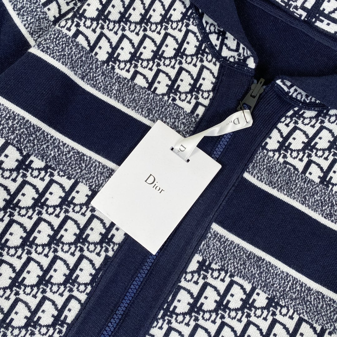 250808 A new high-quality full-printed double-sided jacquard zipper cardigan