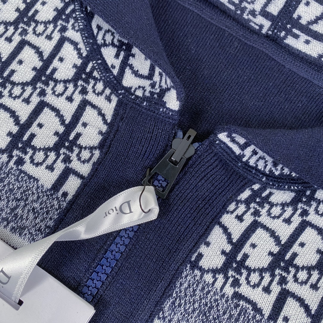 250808 A new high-quality full-printed double-sided jacquard zipper cardigan