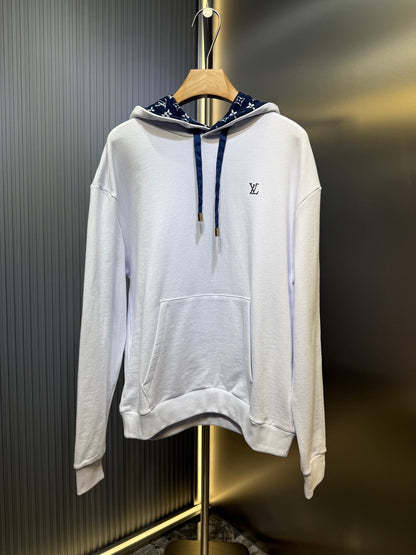 250813 A new high-quality, simple hooded sweatshirt