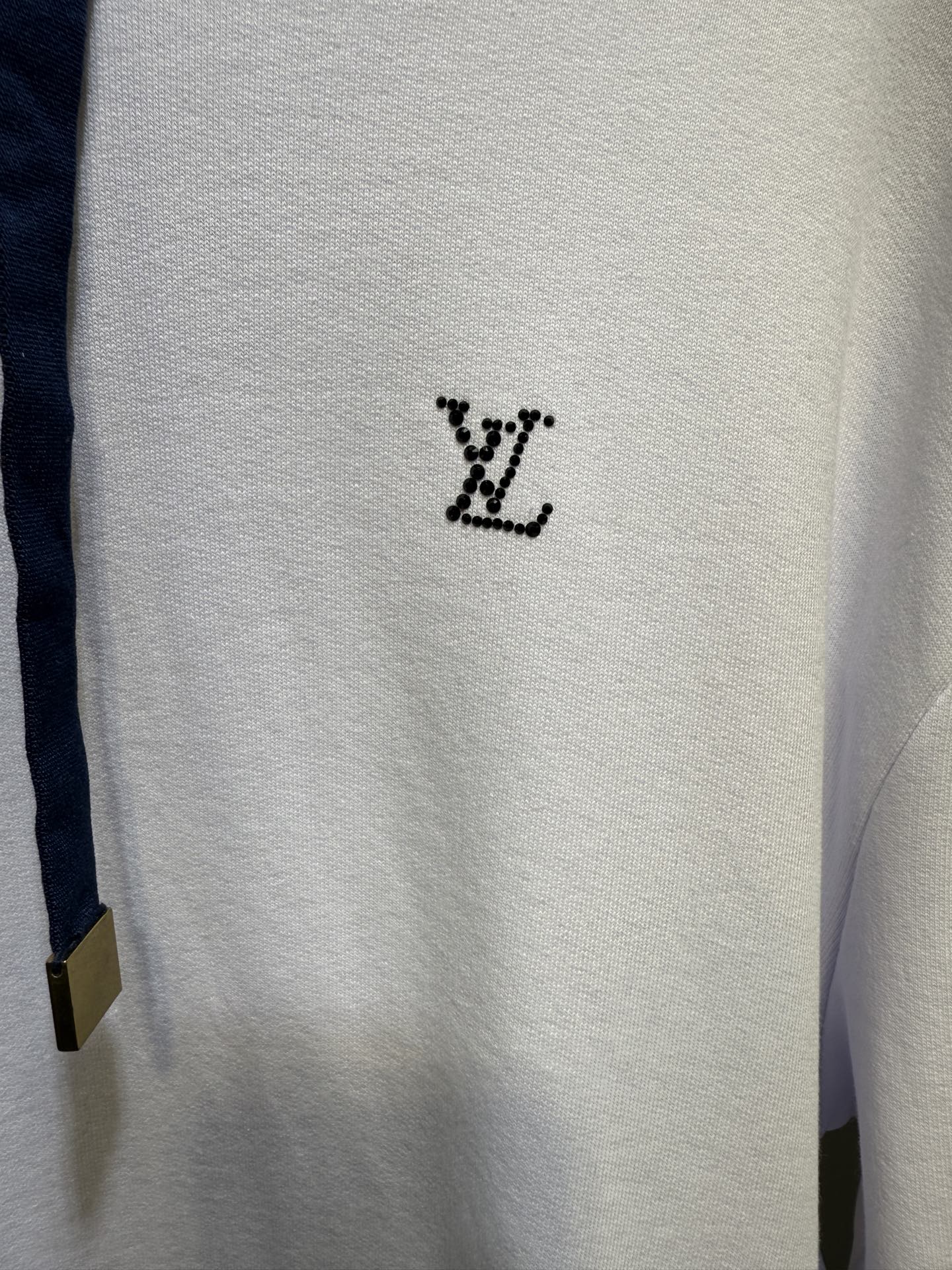 250813 A new high-quality, simple hooded sweatshirt