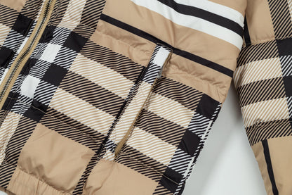 250813 New high-quality classic checkered soft and warm down jacket