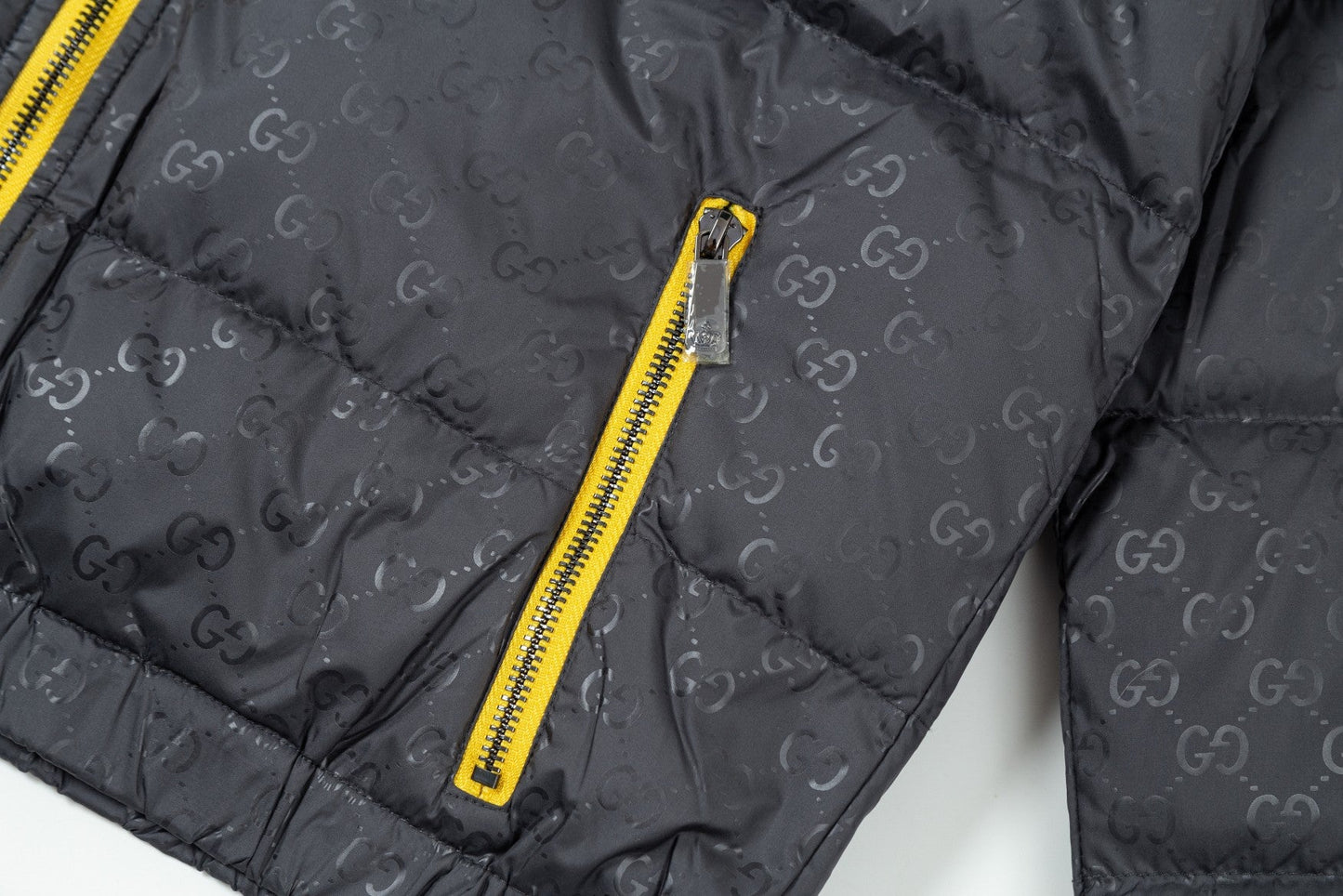 250813 New high-quality classic full-print fabric super soft and warm down jacket