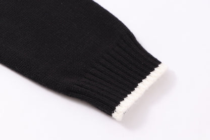 250813 A new high-quality two-color long-sleeved knitted coat