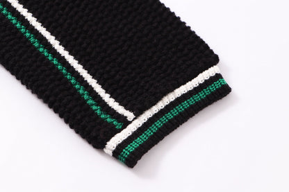 250813 A new high-quality two-color long-sleeved knitted coat