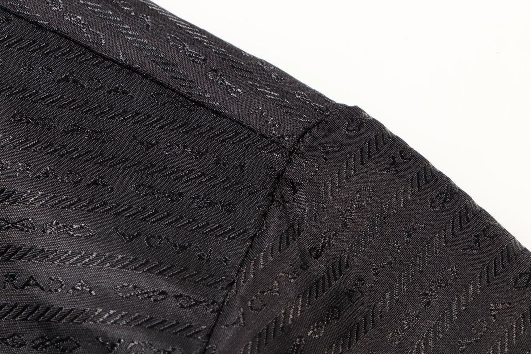 250813 New high-quality custom-made long-sleeved lapel down cotton-padded jacket with full printed letters