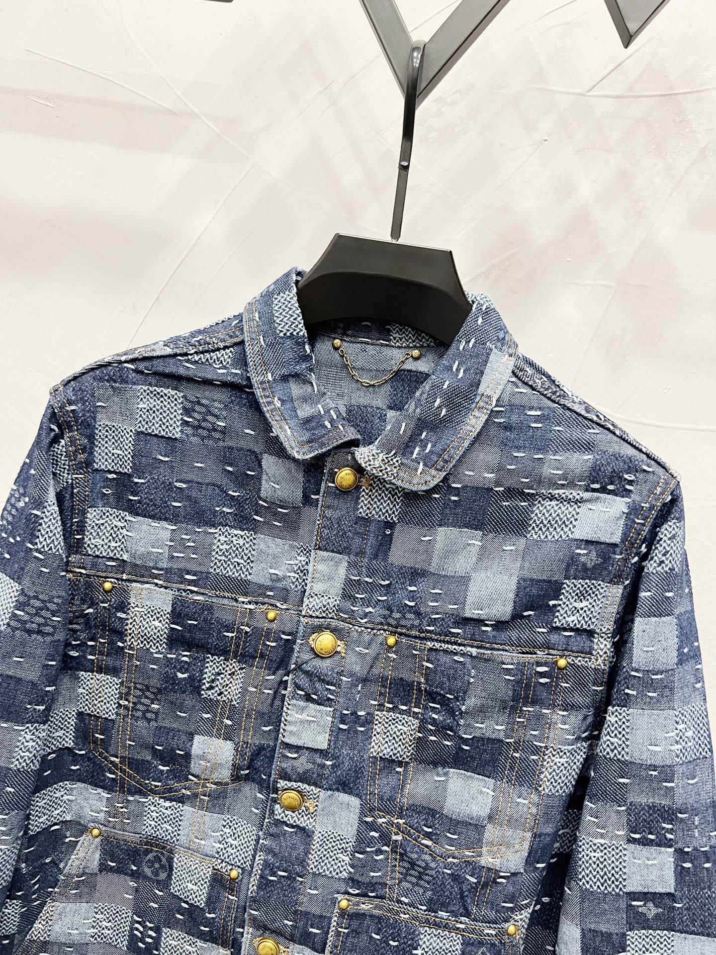 250813 A new top-quality heavy-duty checkered denim jacket