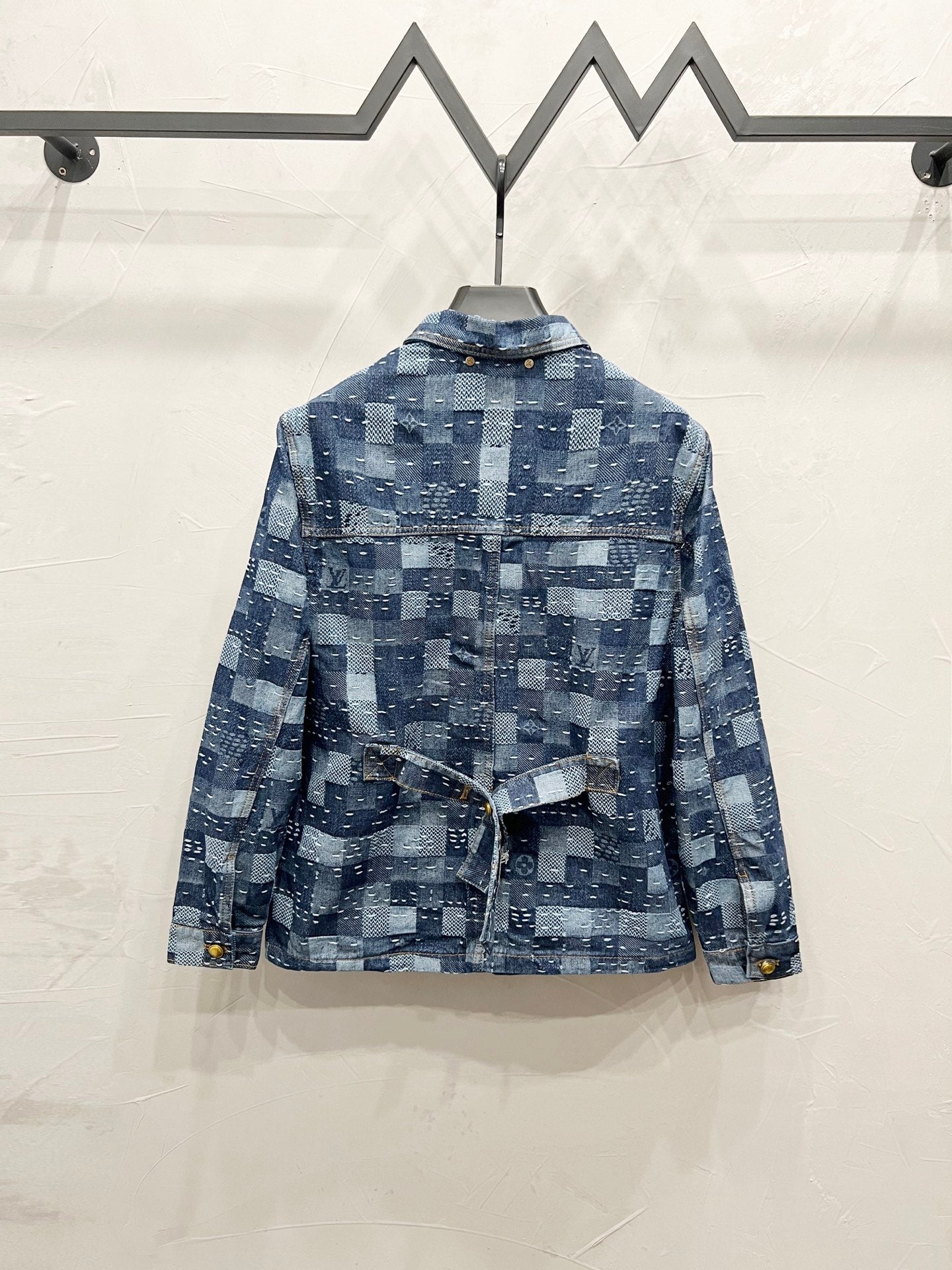 250813 A new top-quality heavy-duty checkered denim jacket