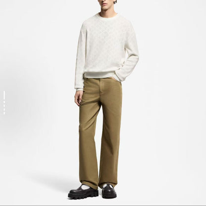 250819 New high-quality sweater with hollowed-out stitching