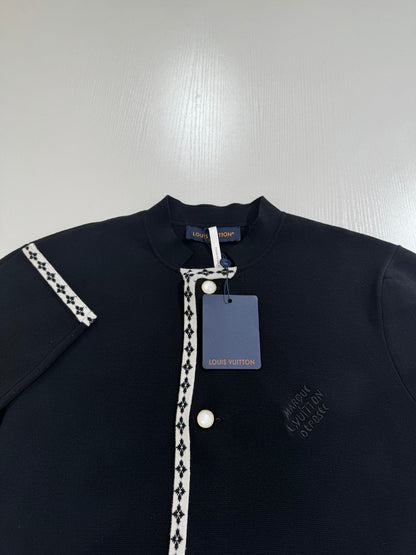 250819 A new high-quality embroidered knitted college style cardigan