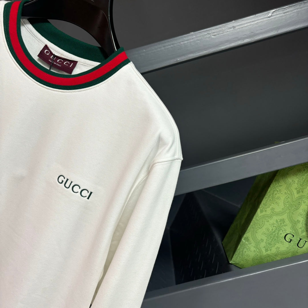 250819 A new high-quality color-blocking classic embroidered sweatshirt