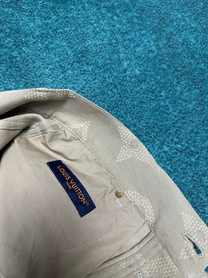 250825 New high-quality embroidered pearlescent button-up trousers