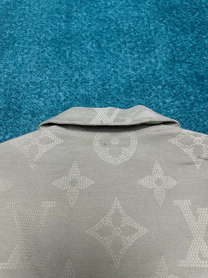 250825 New high-quality embroidered pearlescent button coat