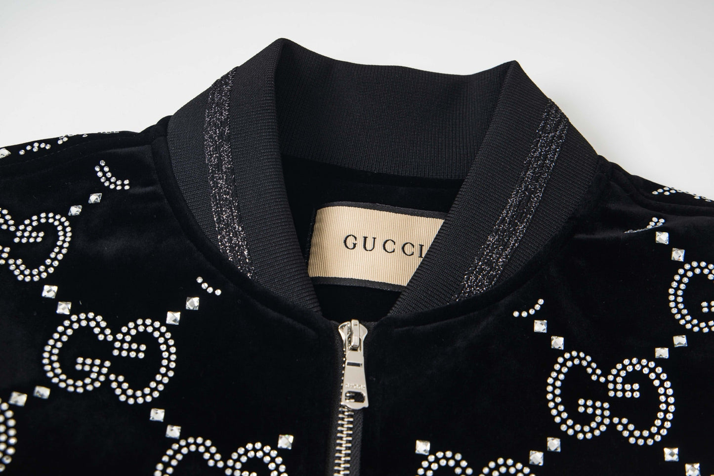 250902 A new high-quality, fully embroidered, shiny night baseball jacket